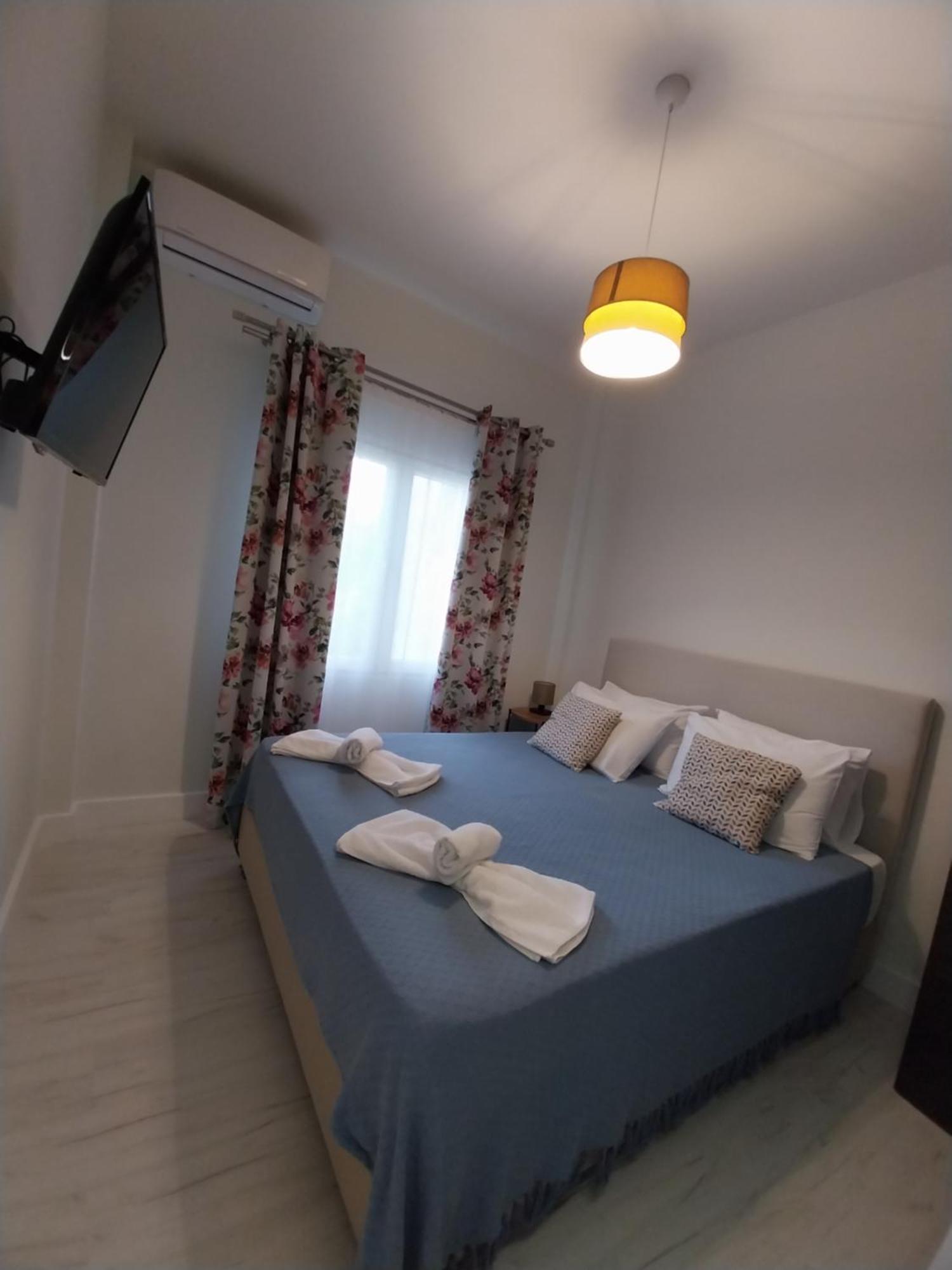 Boboli Holiday House Ахарави Екстериор снимка